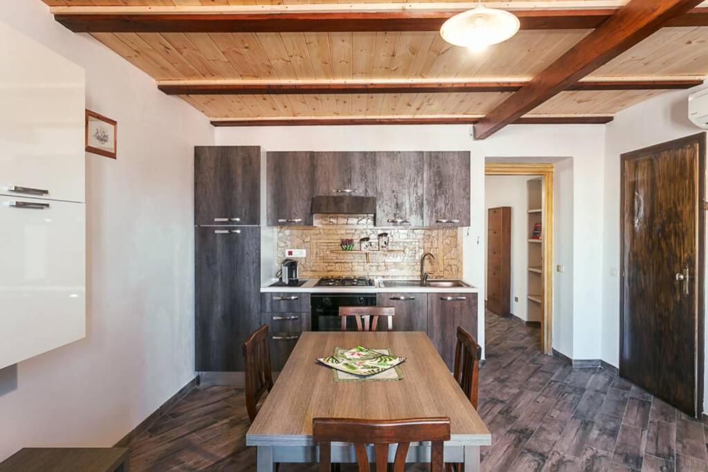 Roman Ruins - Elegant Apartment Olbia Zewnętrze zdjęcie